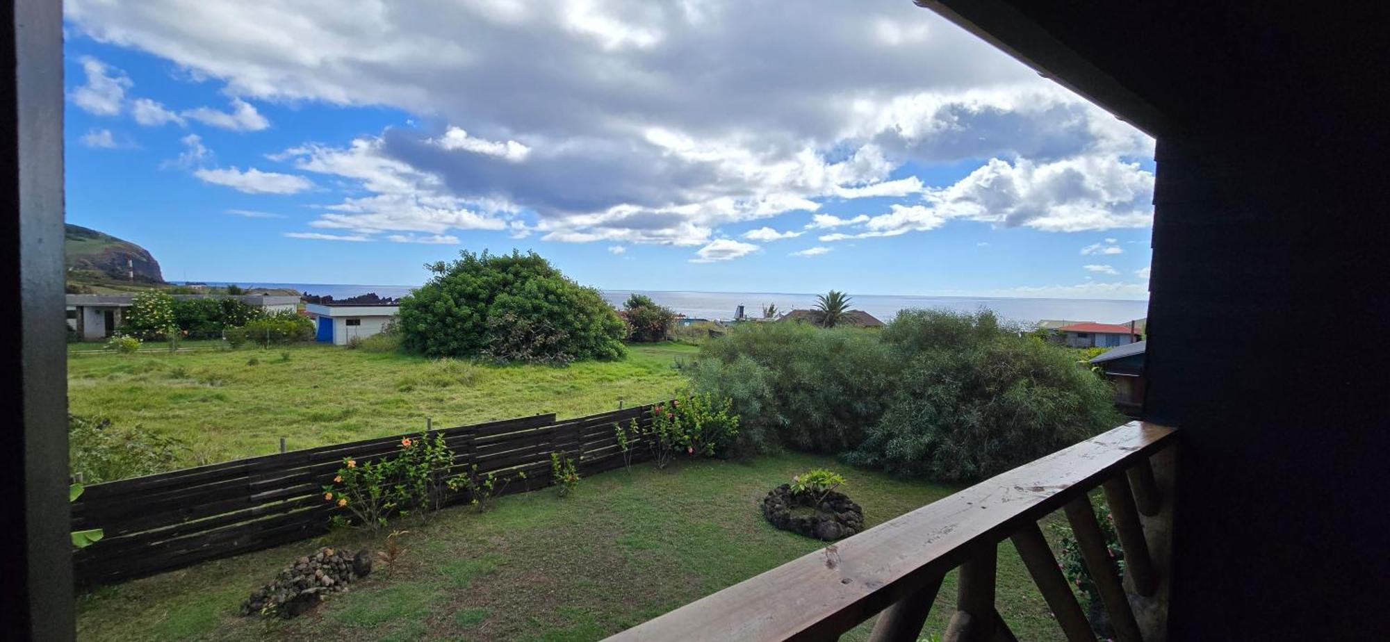 Apartamentos Tupuna Lodge Hanga Roa Bagian luar foto