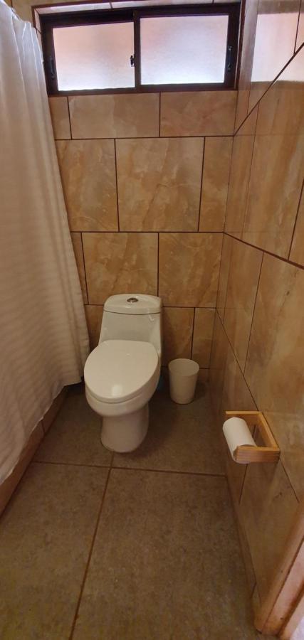 Apartamentos Tupuna Lodge Hanga Roa Bagian luar foto